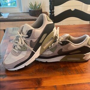 Nike Gray and Green Sneakers with Air Max Cushioning